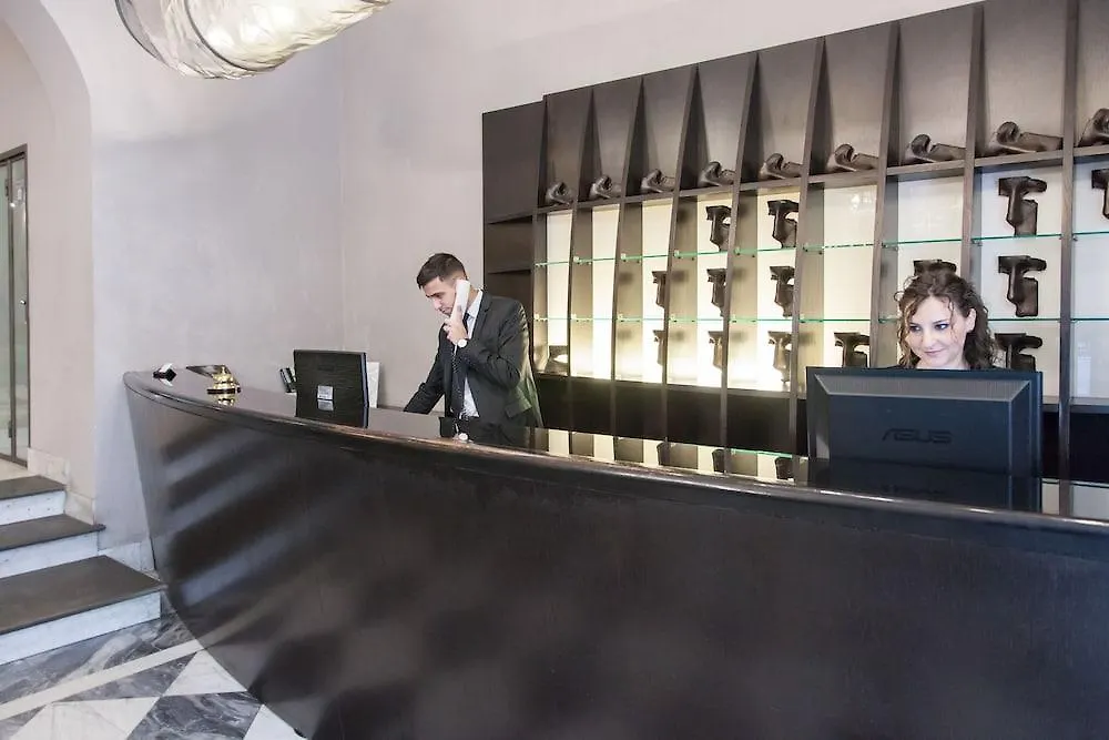Borghese Palace Art Hotel Florence 4*,