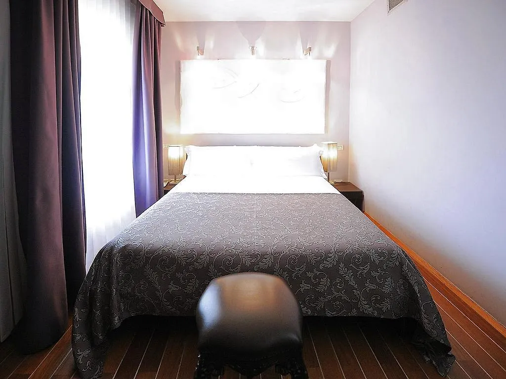 Borghese Palace Art Hotel Florence 4*,